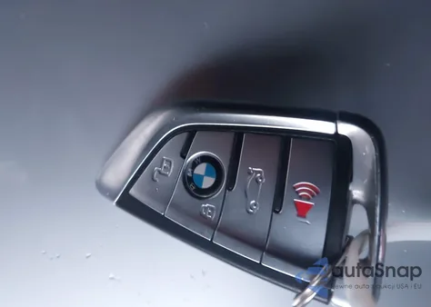 2019 BMW X7 xDrive50I z USA, uszkodzony, nr VIN 5UXCX4C55KLS38997